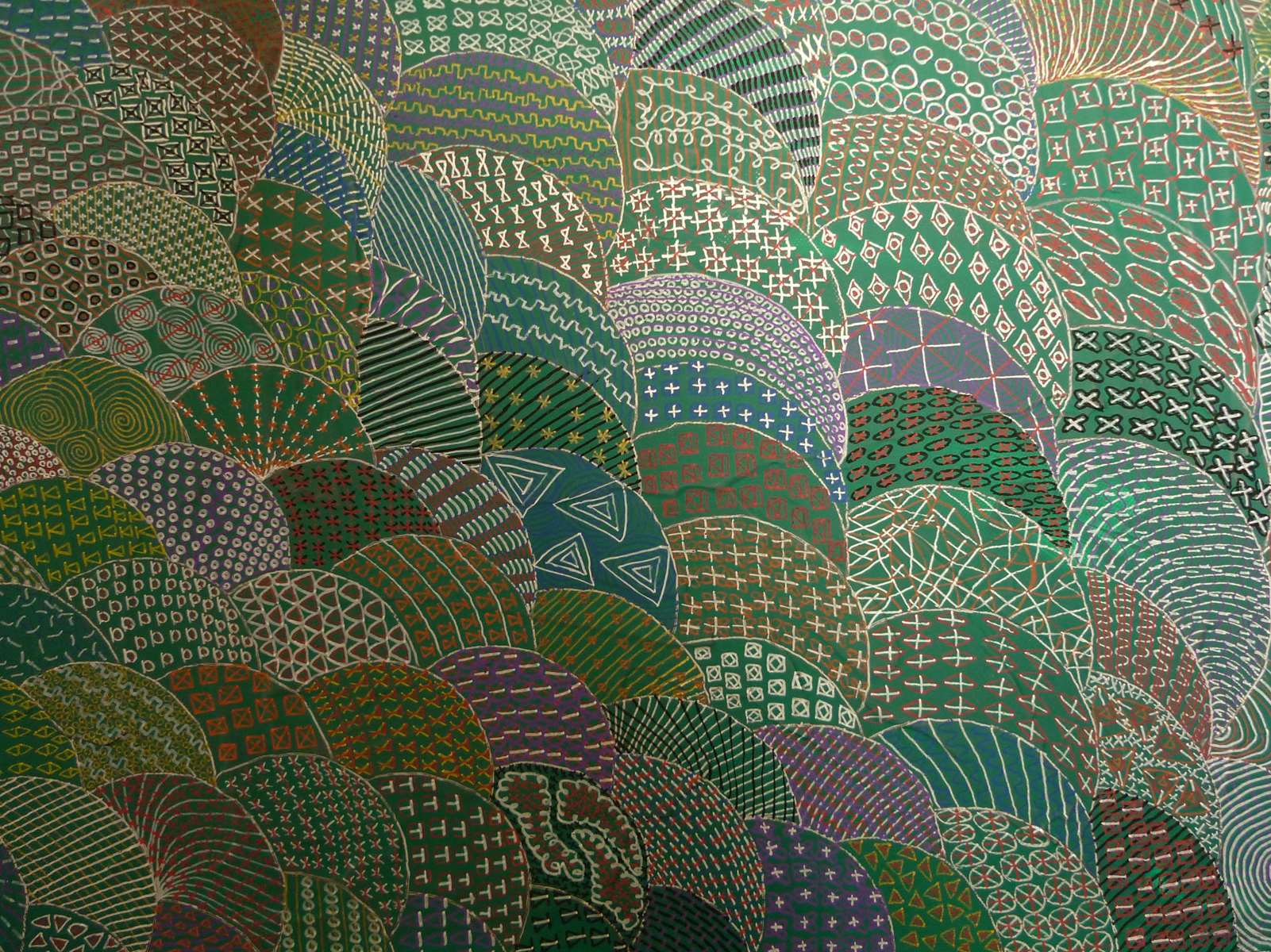 Des oeufs colorés en multitude